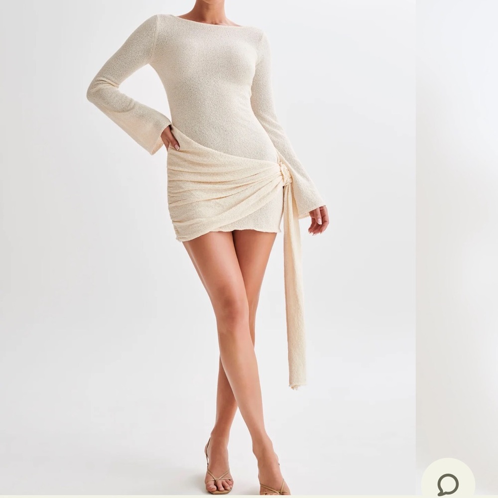 Elegant Cream Long-Sleeve Dress